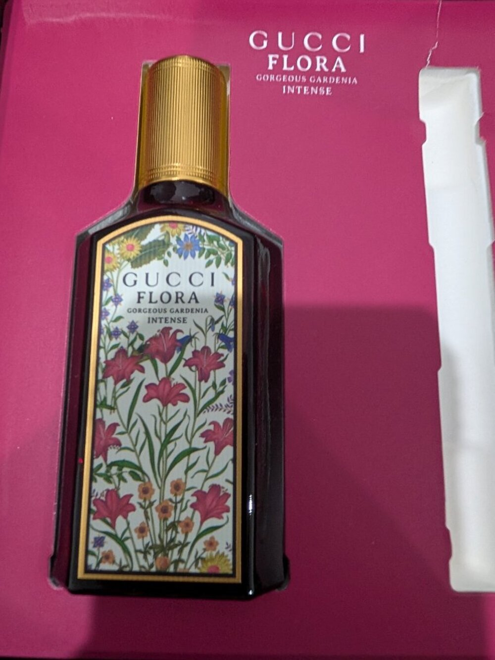 Gucci flora gorgeous gardenia intense full size